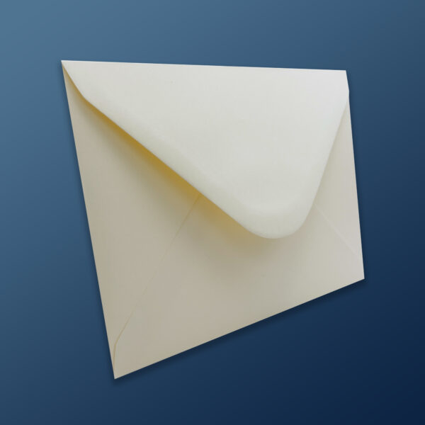C6 Cream Envelopes Gradient