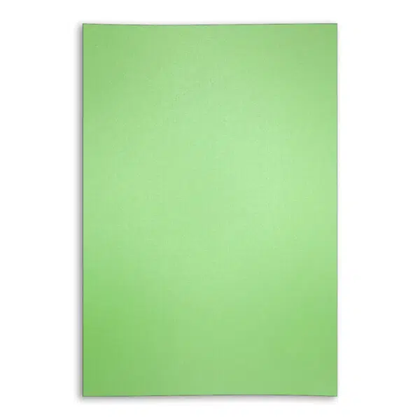 A4SSPSG250 A4 Spring Green Pearlescent Single-Sided 250gsm Card