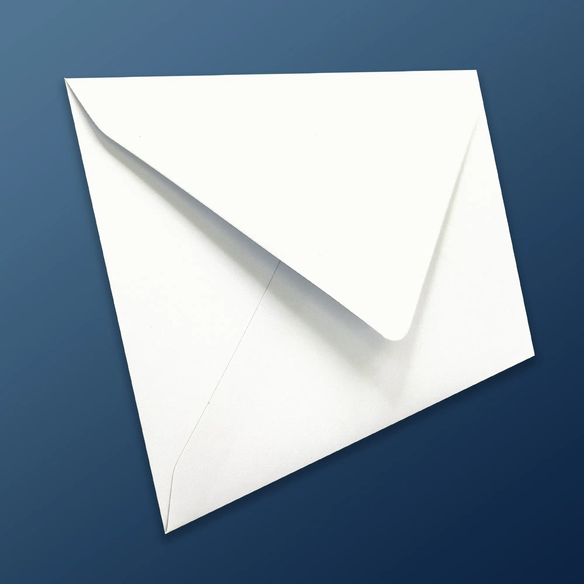 C7 Callisto Diamond White Envelopes (135gsm) 4 callisto_diamond_white_135gsm_Envelope_gradient